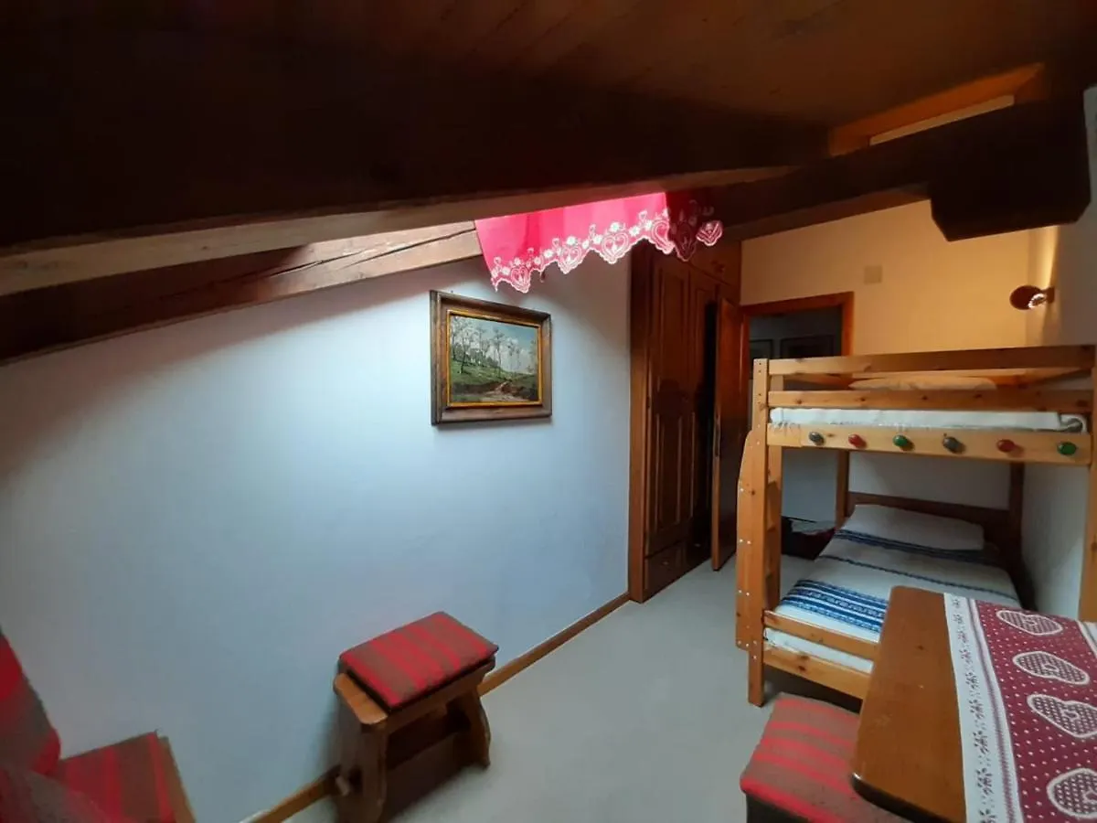 Apartment Mansarda In Chalet A Cortina Cortina d'Ampezzo