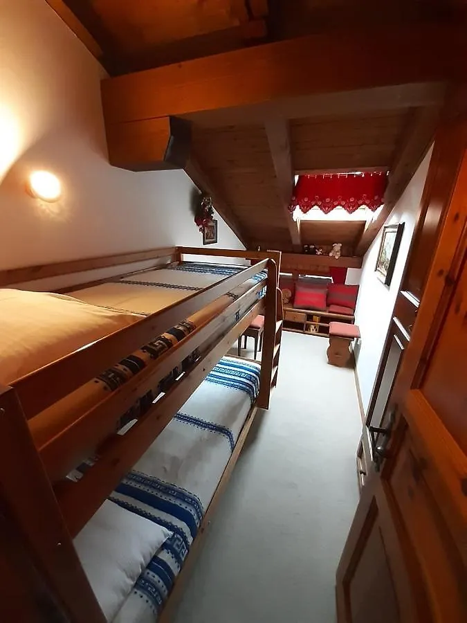 Apartment Mansarda In Chalet A Cortina Cortina d'Ampezzo Italy